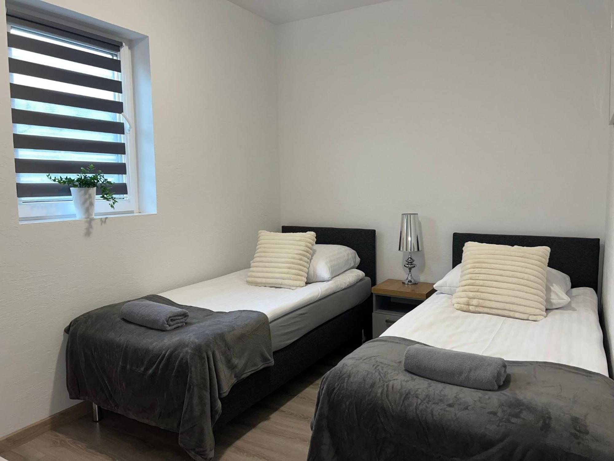 Hostel Adabet Kepno Buitenkant foto